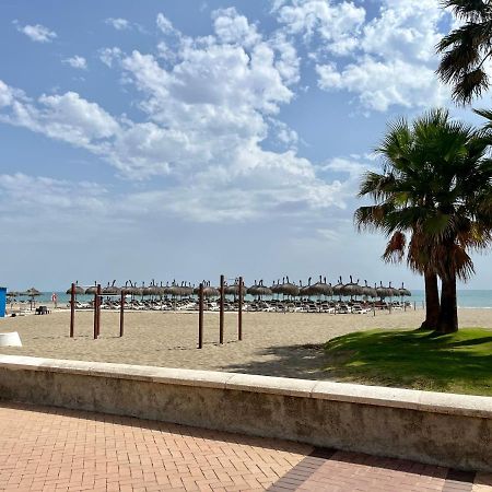 Terrace By The Sea By Gms Apartamentos Фуeнхирола Екстериор снимка