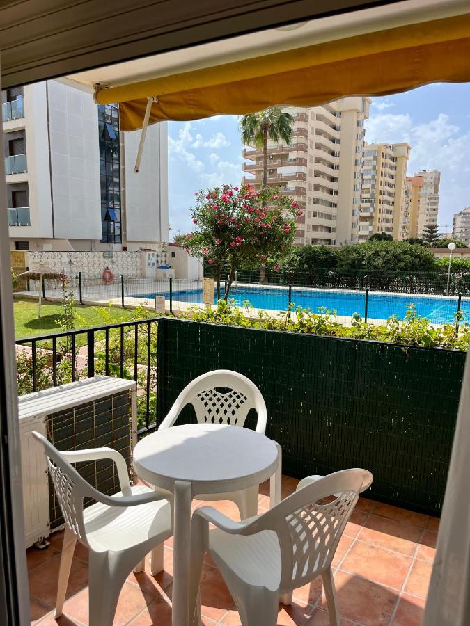 Terrace By The Sea By Gms Apartamentos Фуeнхирола Екстериор снимка