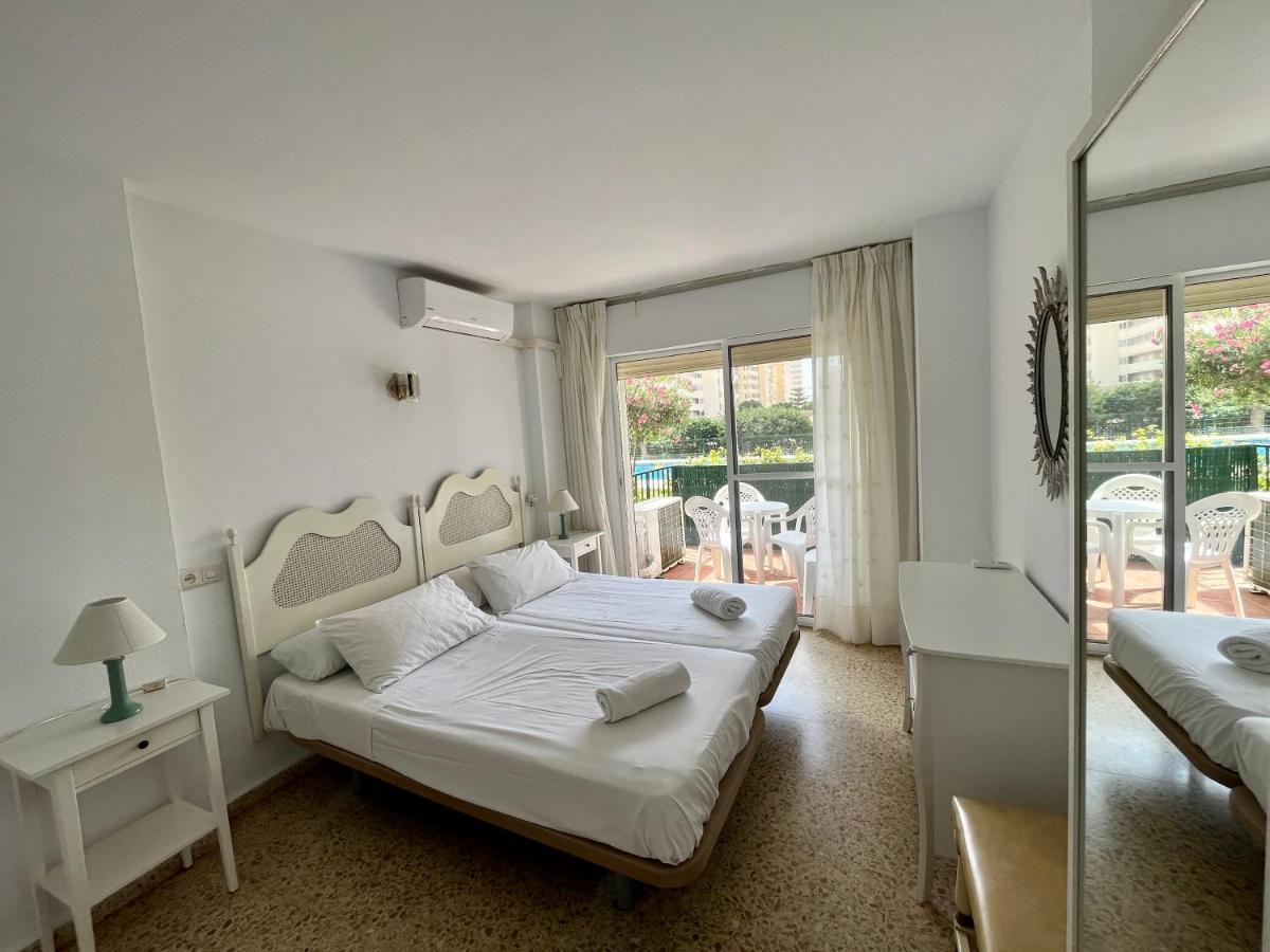 Terrace By The Sea By Gms Apartamentos Фуeнхирола Екстериор снимка